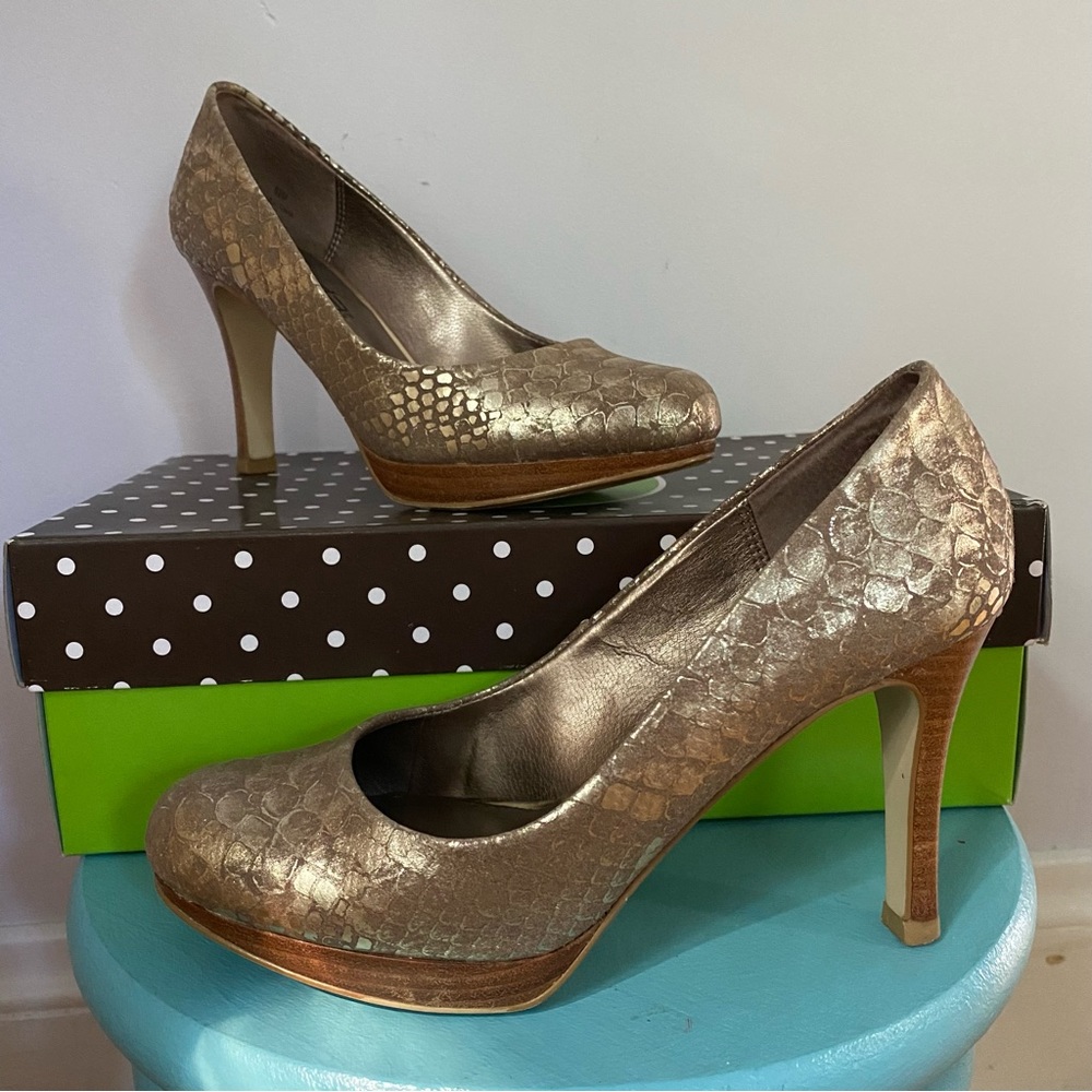 moda spana gold and brown snakeskin pumps with wood platform and heel